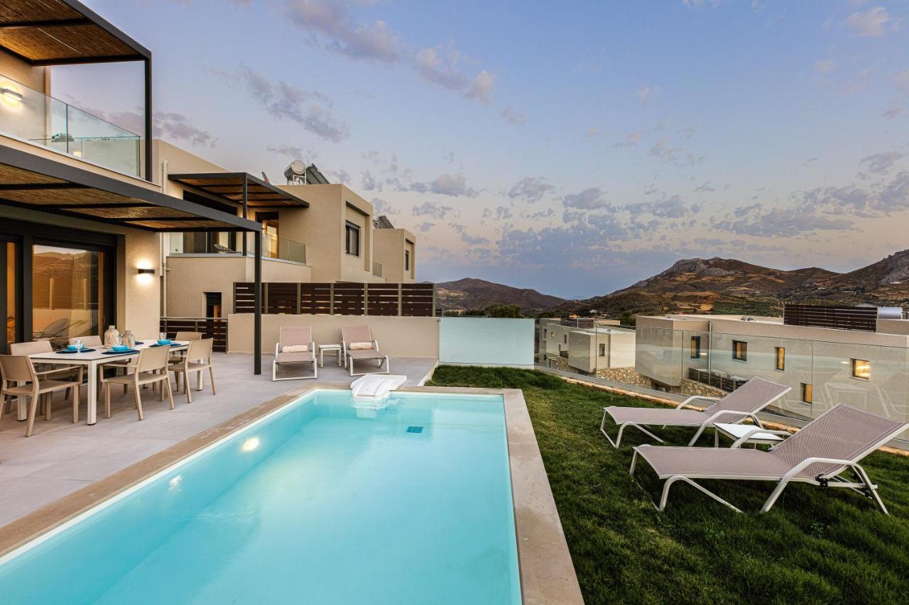 Porti Villas Iraklis Ασώματοι Εξωτερικό φωτογραφία